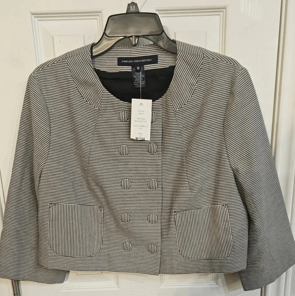 Ladies Cropped Jacket by "French Connection" - Picture 1 of 8